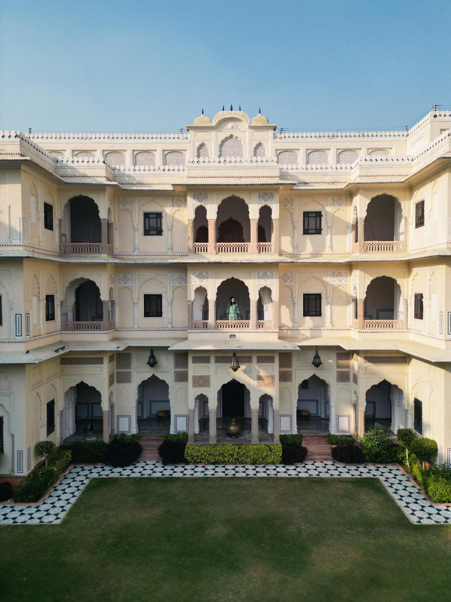 The Raj Palace Jaipur Ngoại thất bức ảnh