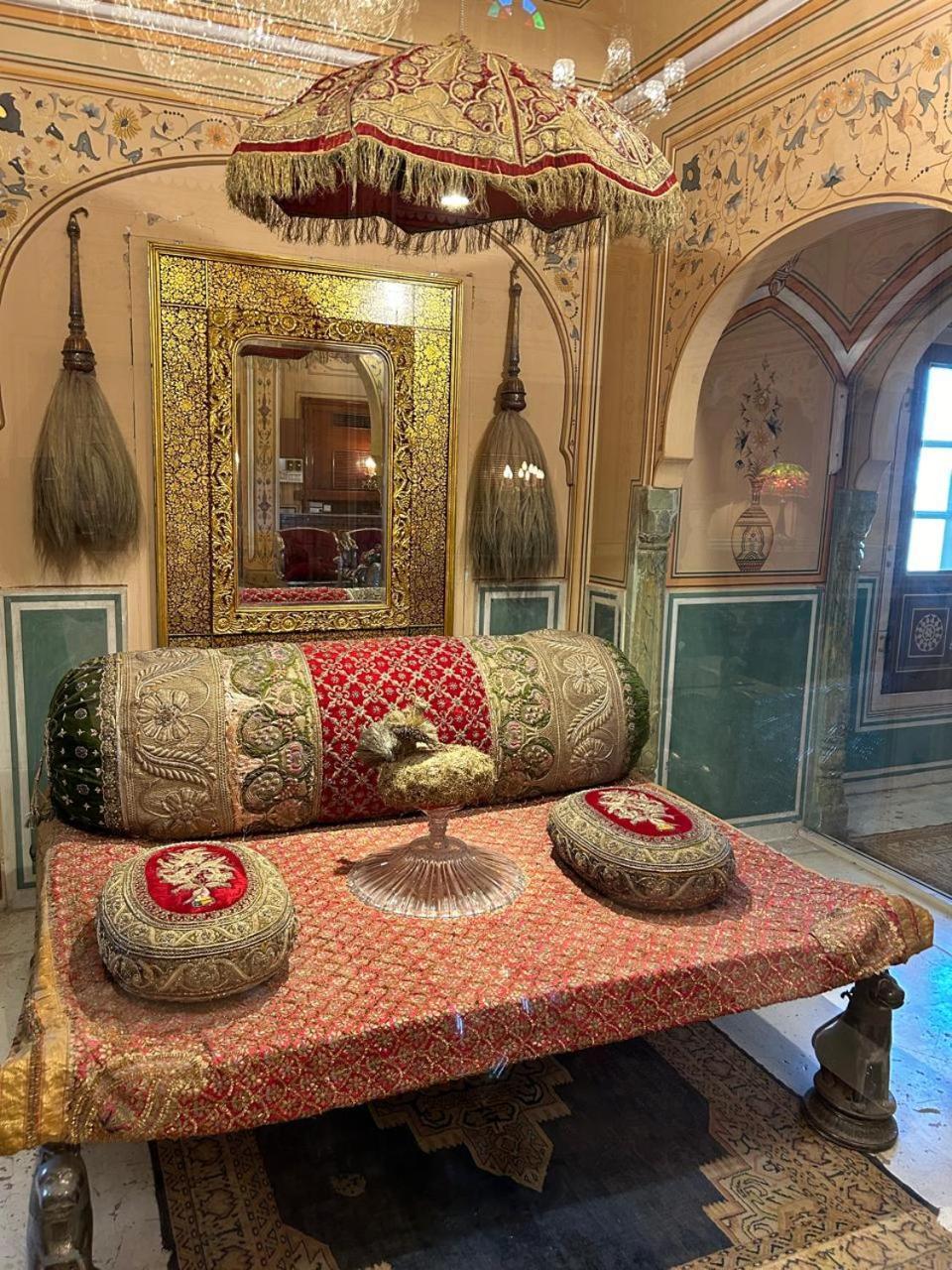 The Raj Palace Jaipur Ngoại thất bức ảnh